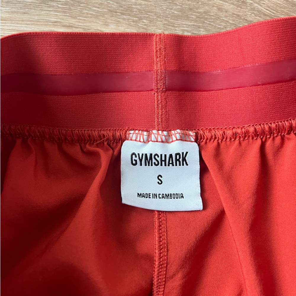 Gymshark Red TRAINING LOOSE FIT SHORTS size small - Picture 8 of 10